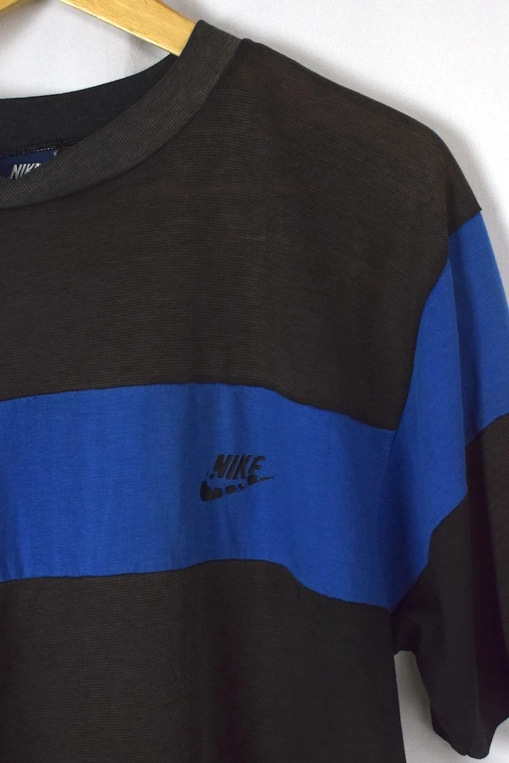 80s/90s Nike Brand T-Shirt - Image 2