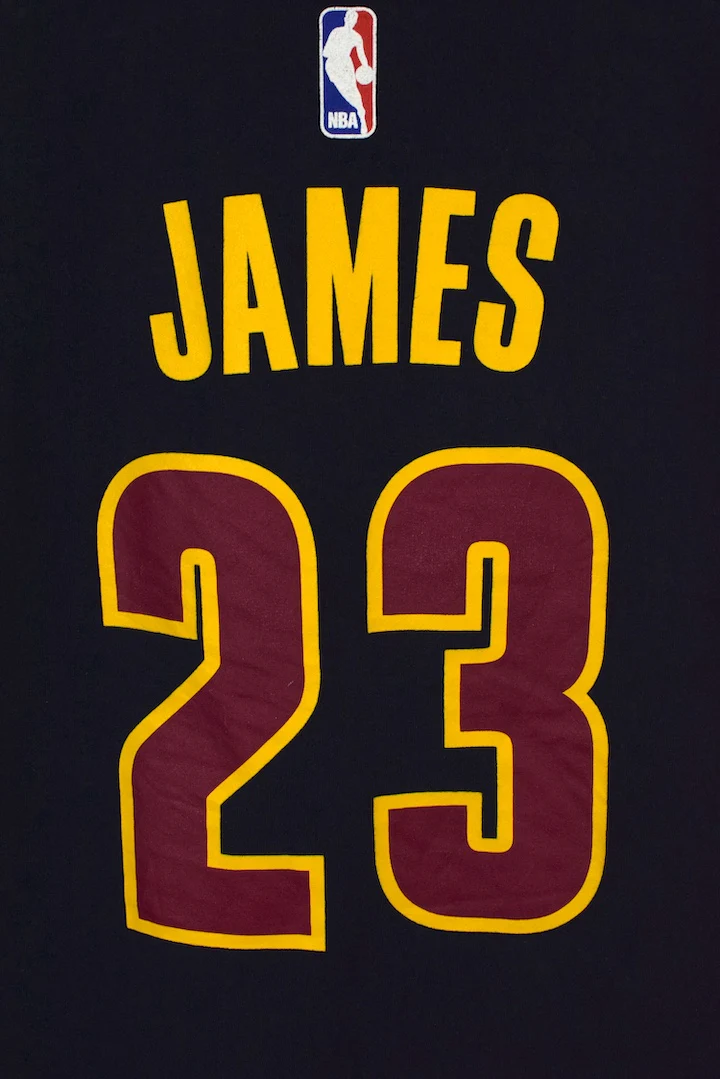 LeBron James Cleveland Cavaliers NBA T-shirt - Image 6