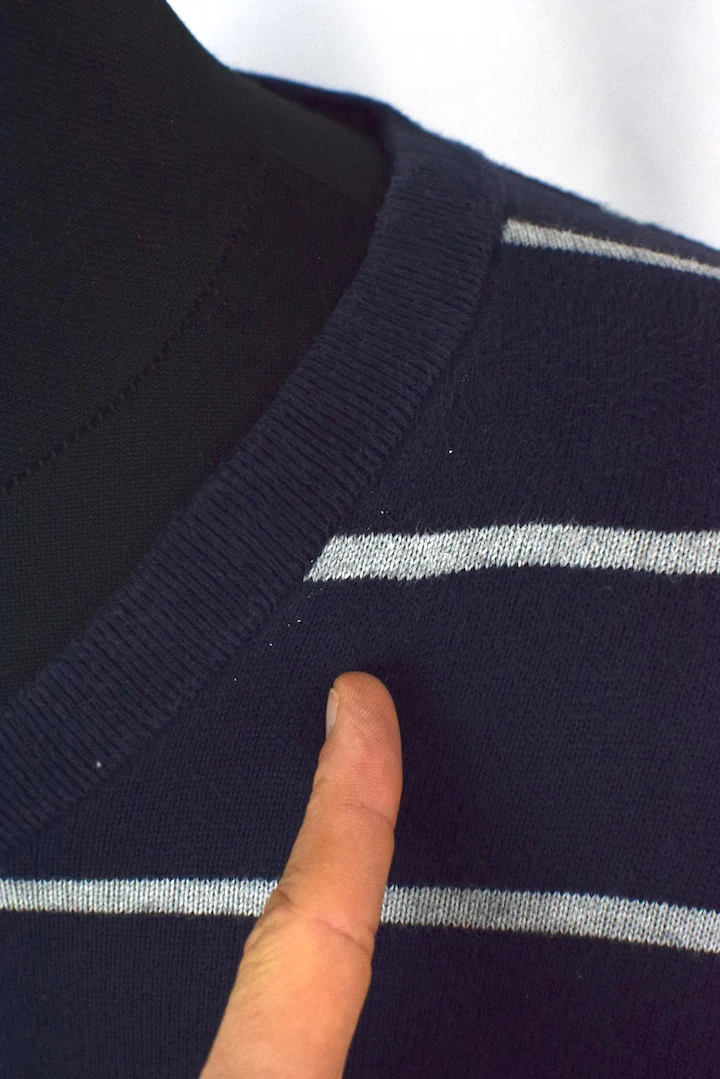 Striped Tommy Hilfiger Brand Knitted Jumper - Image 4