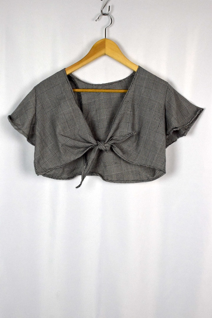 Reworked Checkered Tie Up Top - Image 3