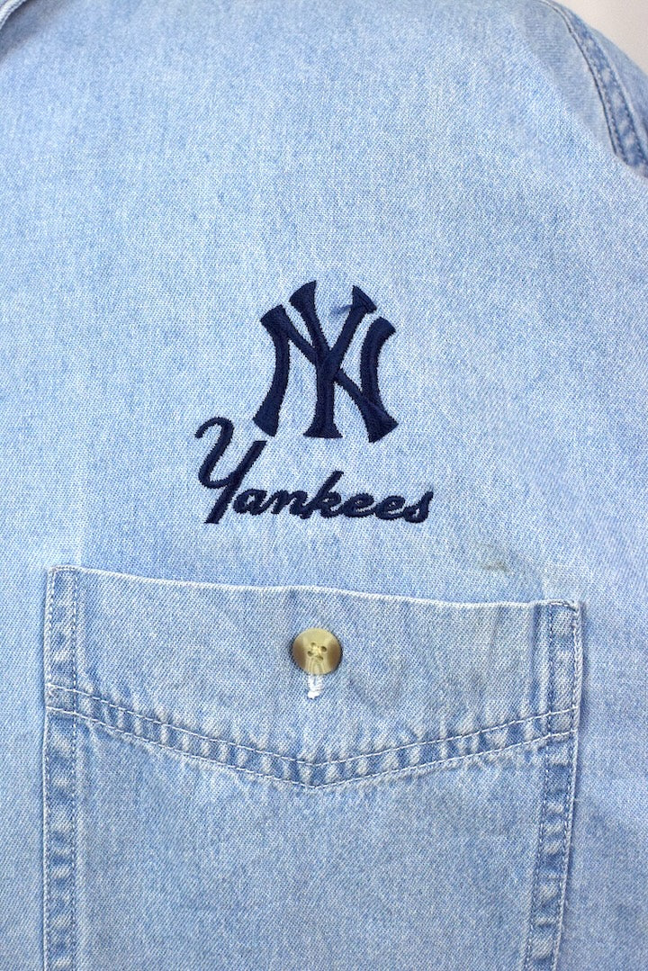 90s New York Yankees MLB Denim Shirt - Image 2