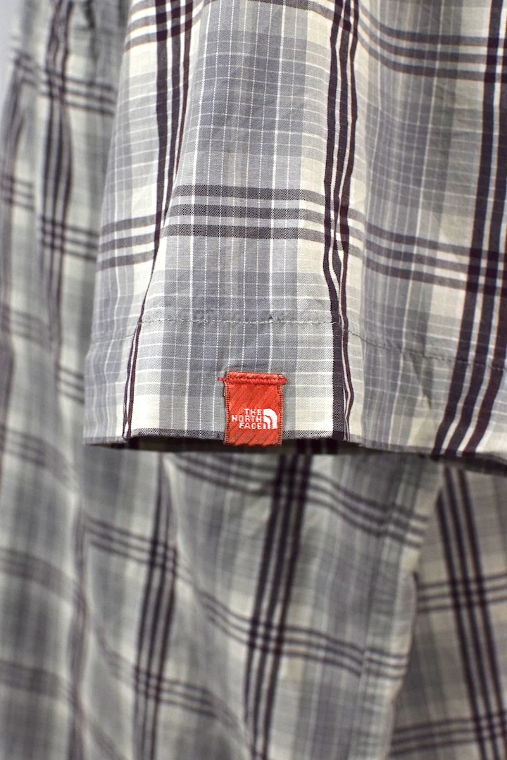 North Face Brand Checkered Shirt - Image 3