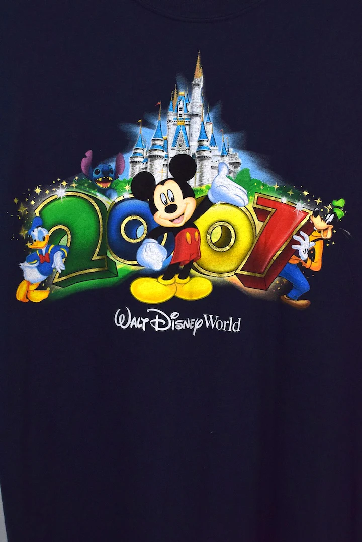 2007 Walt Disney World T-shirt - Image 2