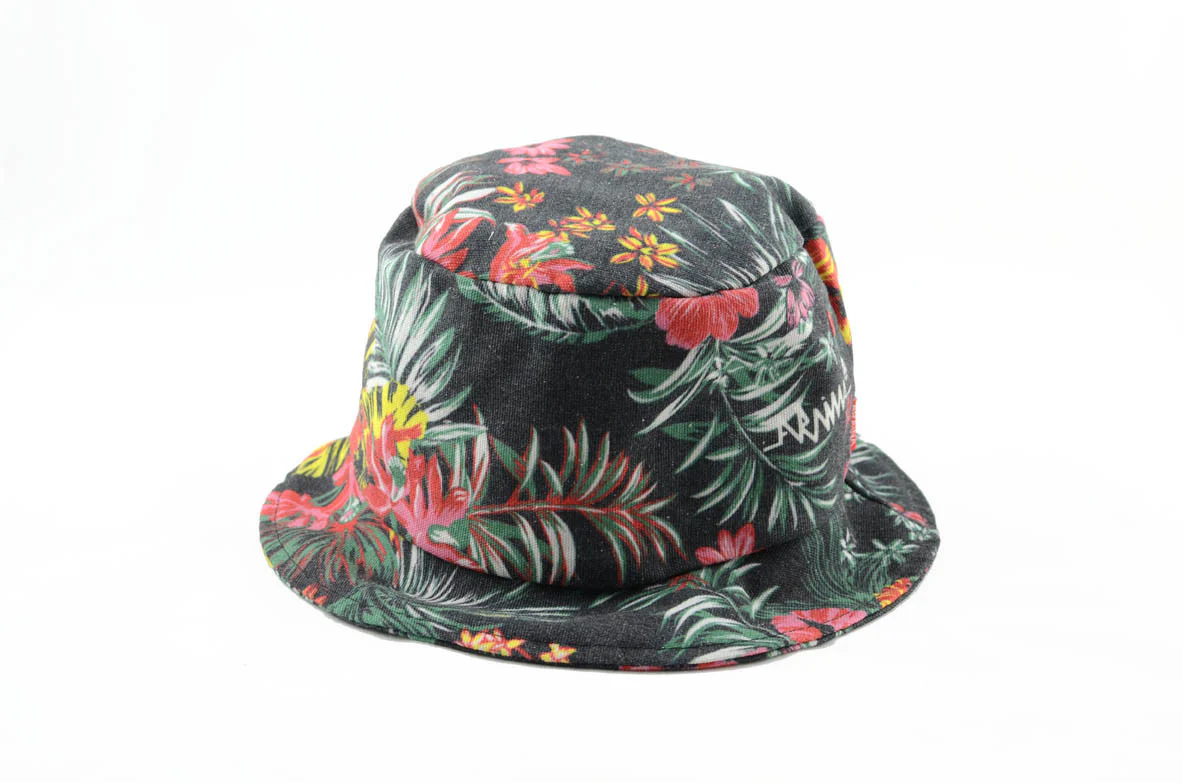 NEW Black Ferny Hawaiian Bucket Hat