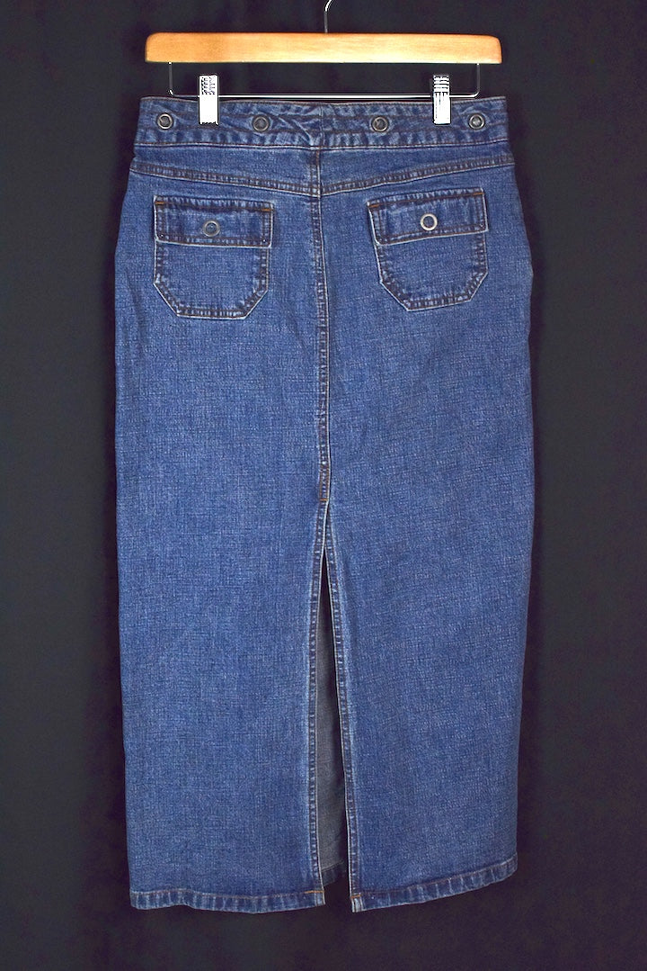 Old Navy Brand Denim Skirt - Image 4