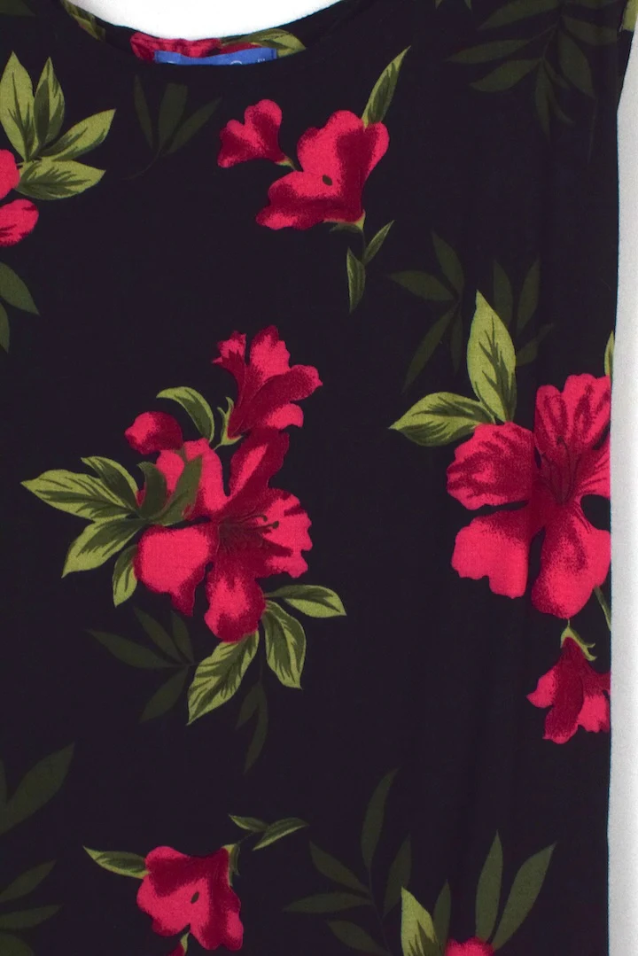 Floral Print Hawaiian Dress - Image 2