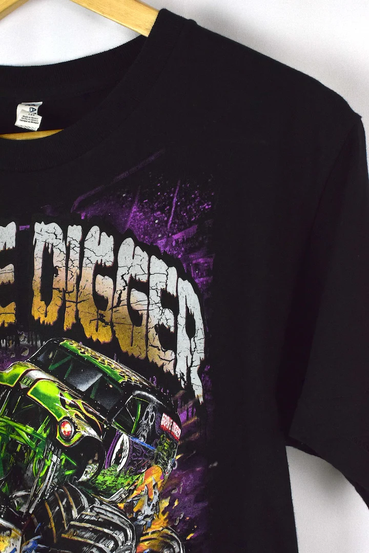 2016 Grave Digger Monster Truck T-shirt - Image 2