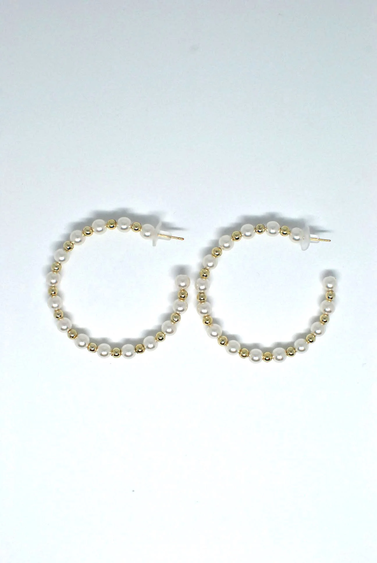Hoop Earrings with Pearl and Metallic Beads - Image 3