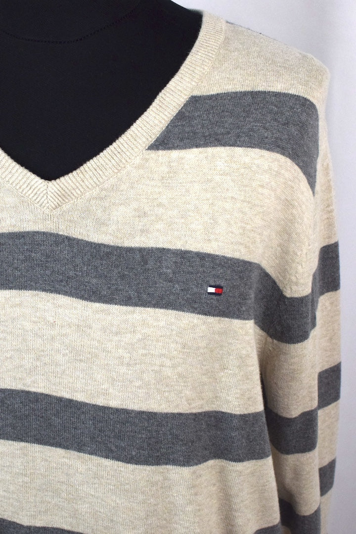 Striped Tommy Hilfiger Brand Knitted Jumper - Image 2