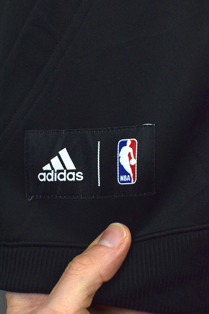 Chicago Bulls NBA Hoodie - Image 4