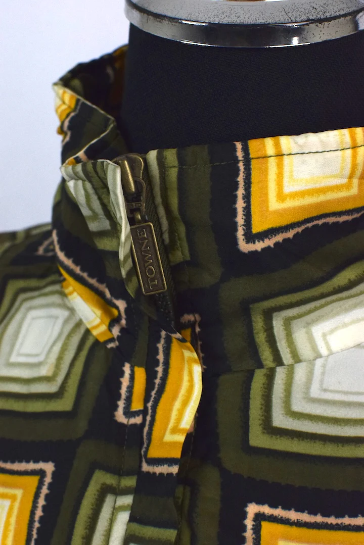 Square Print Spray Jacket - Image 4