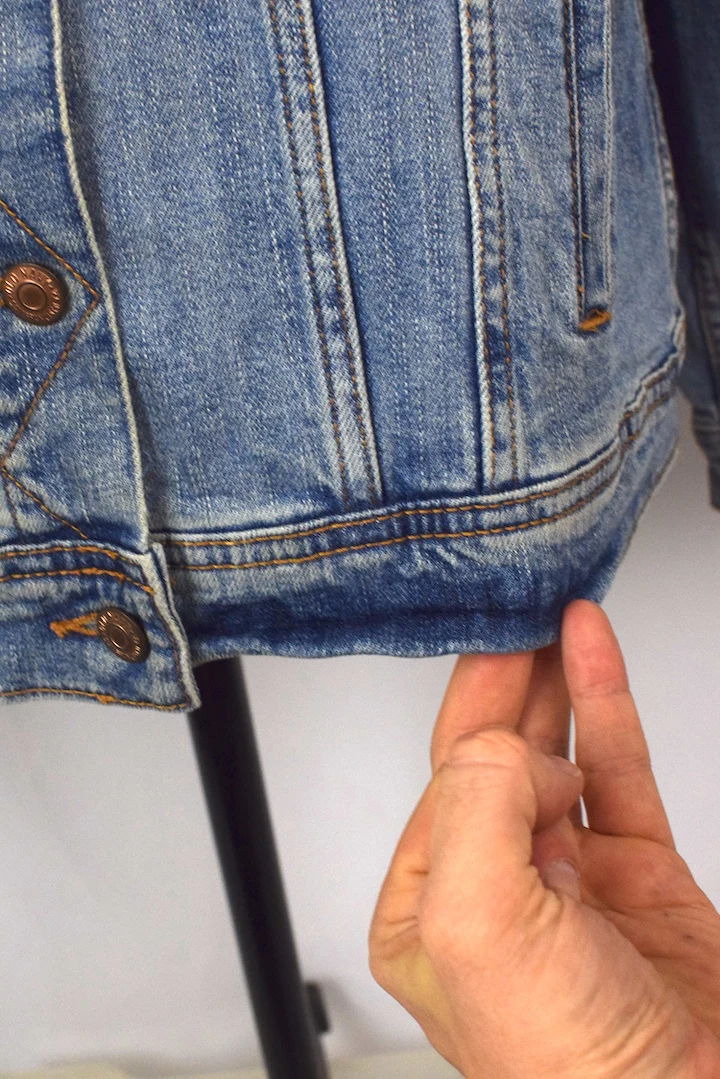 Ladies Old Navy Brand Denim Jacket - Image 4