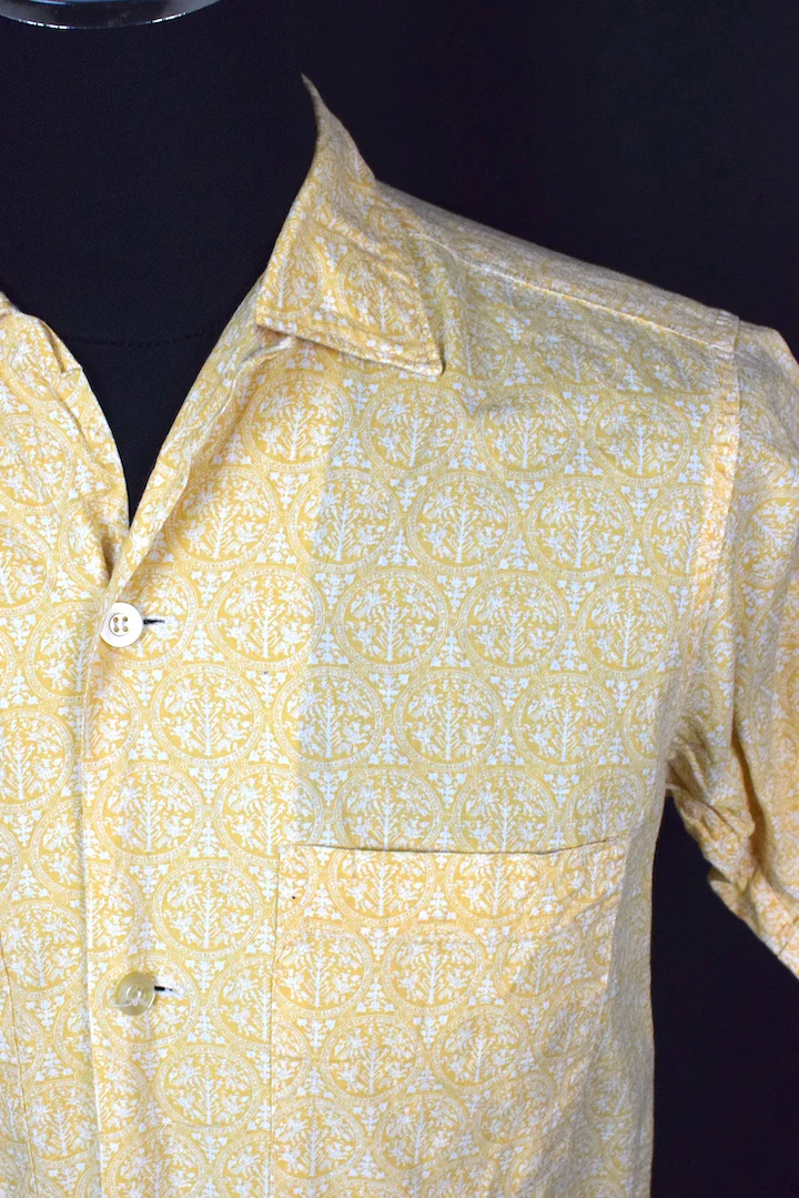 Abstract Circle Print Shirt - Image 2