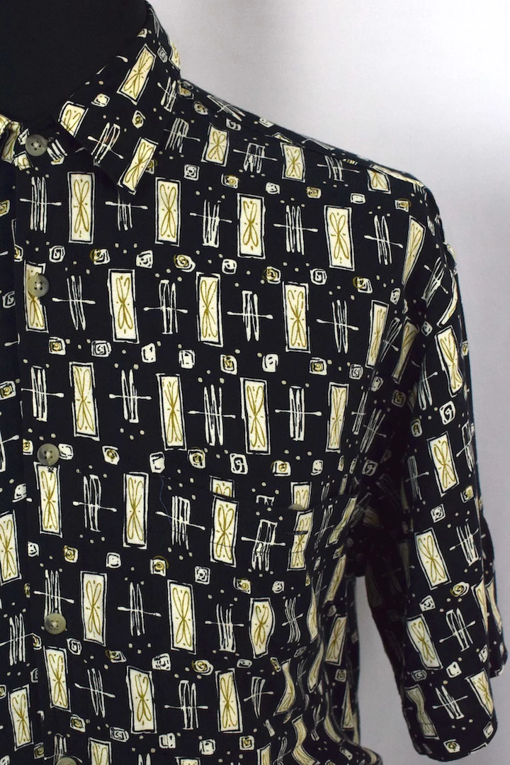 Abstract Print Shirt - Image 2