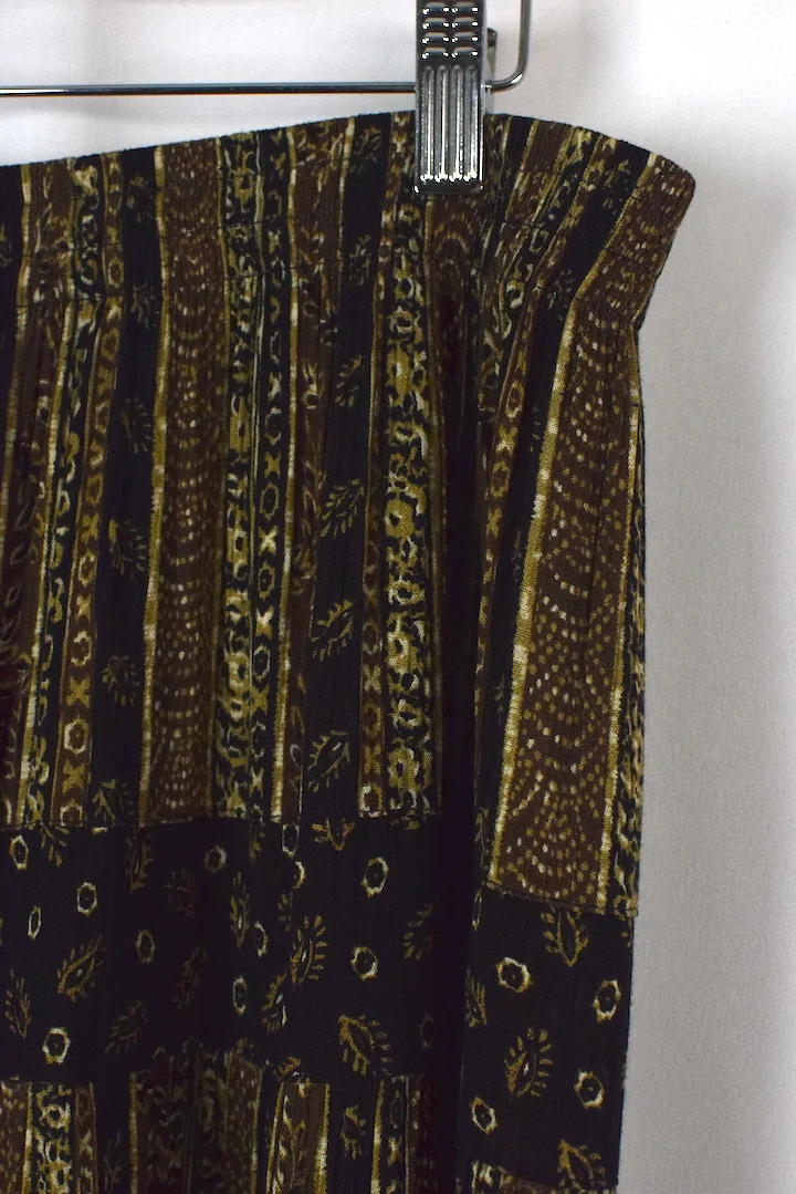 Abstract Print Skirt - Image 2