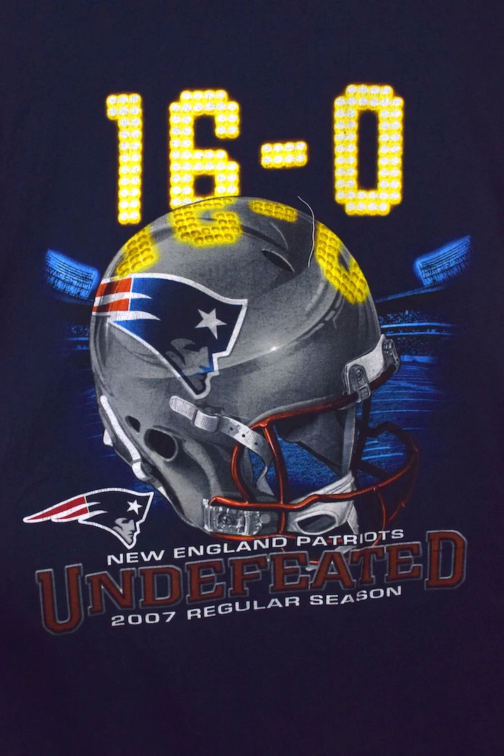 2007 New England Patriots NFL Long Sleeve T-shirt - Image 2