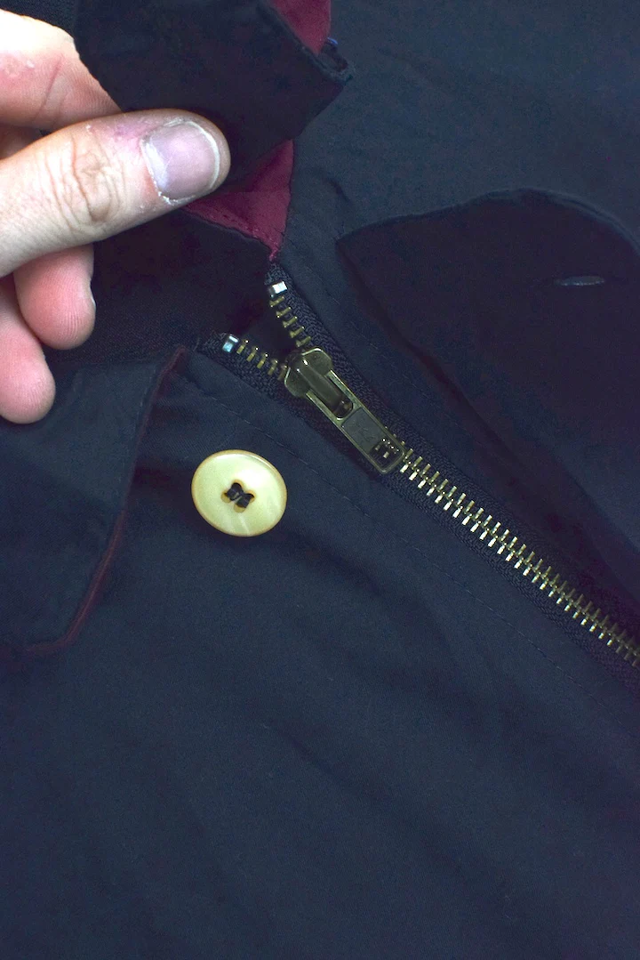 IZOD Brand Jacket - Image 5