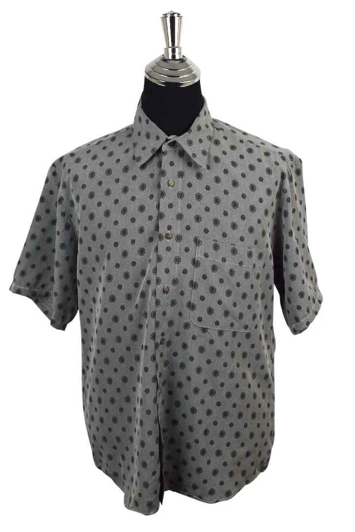 Noir Et Blanc Brand Shirt