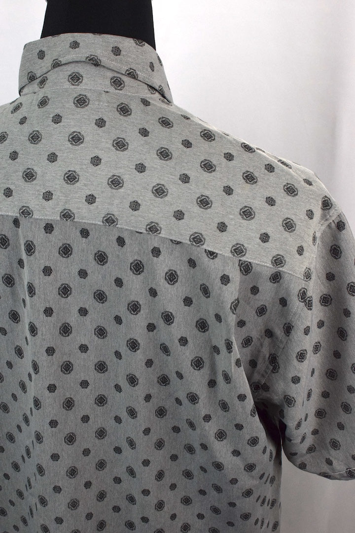 Noir Et Blanc Brand Shirt - Image 3