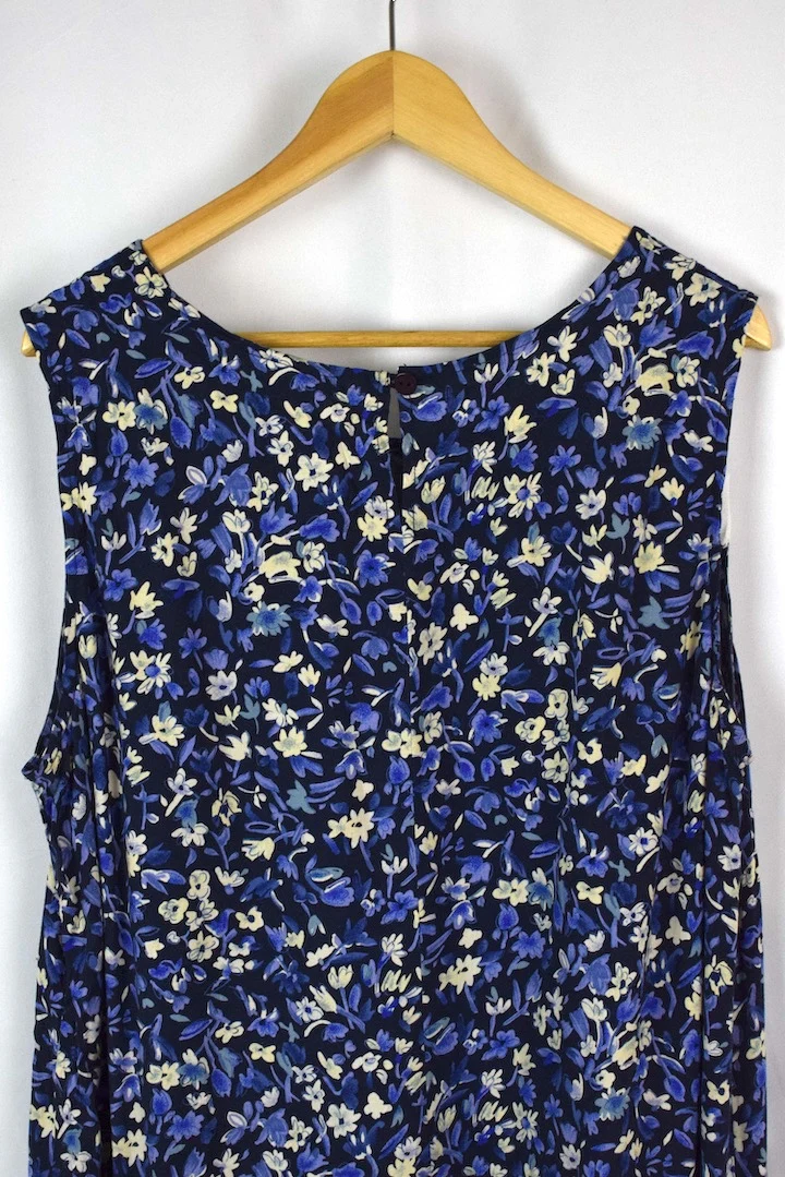 Blue Floral Print Dress - Image 5