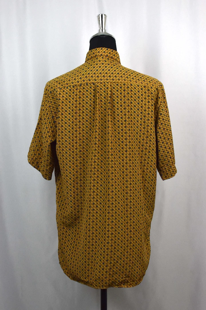 Abstract Circle Print Shirt - Image 4