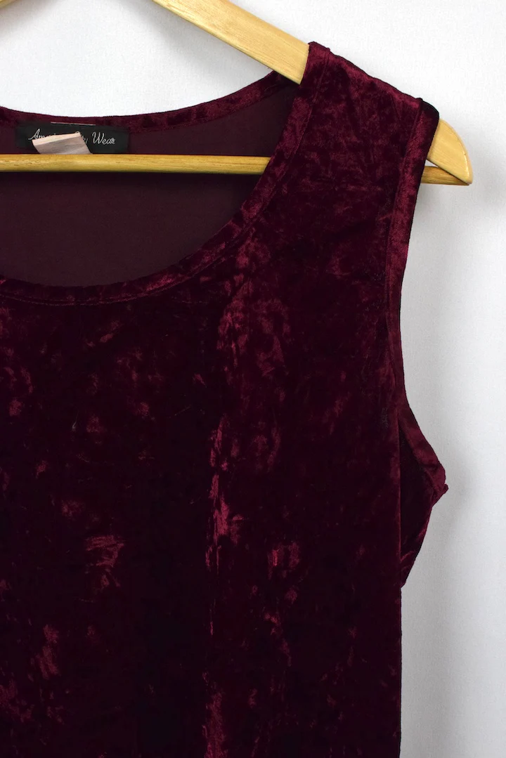 80s/90s Red Velvet Top - Image 2