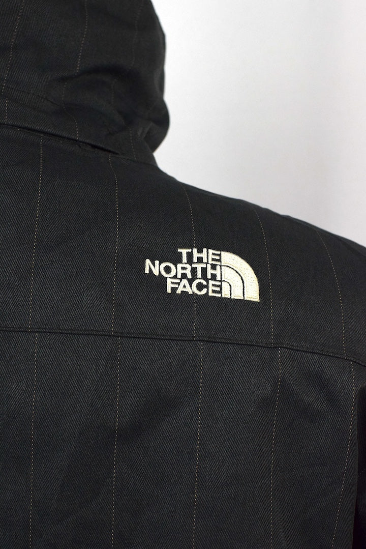 Ladies North Face Jacket - Image 4