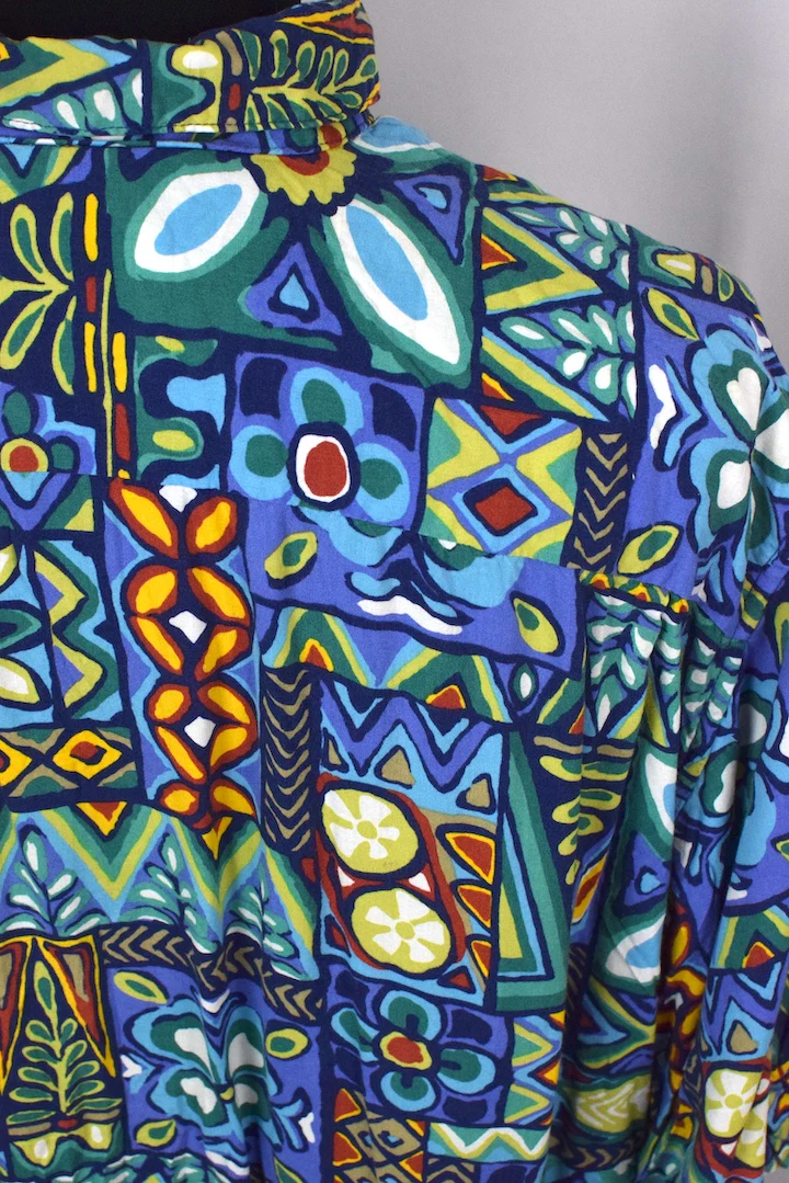 Abstract Print Hawaiian Shirt - Image 3