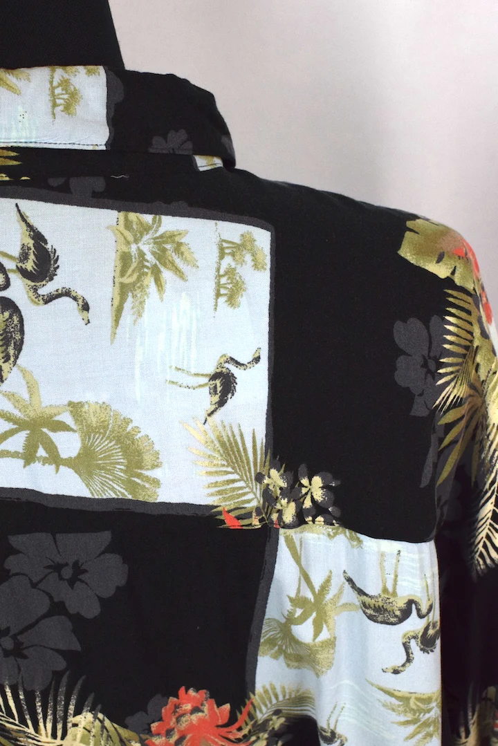 Tropical Island Print Hawaiian Shirt - Image 3
