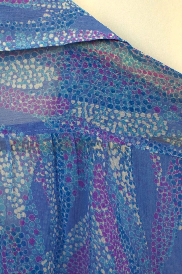 Abstract Leaf Print Blouse - Image 4
