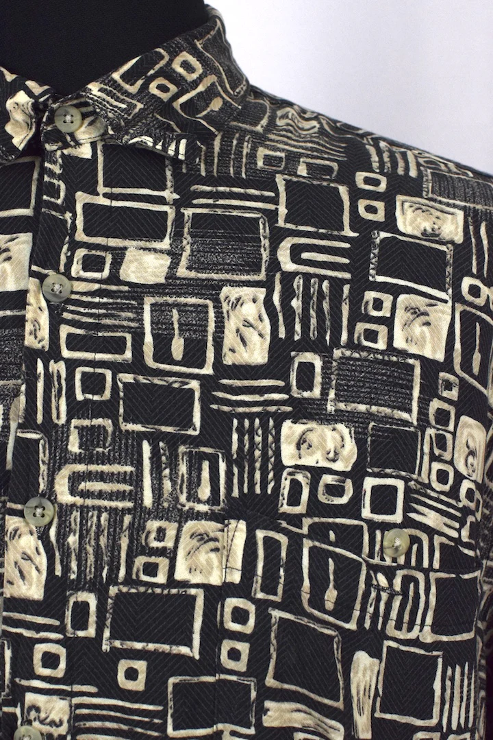 Abstract Print Shirt - Image 2