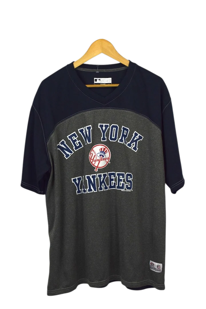 2016 New York Yankees T-shirt