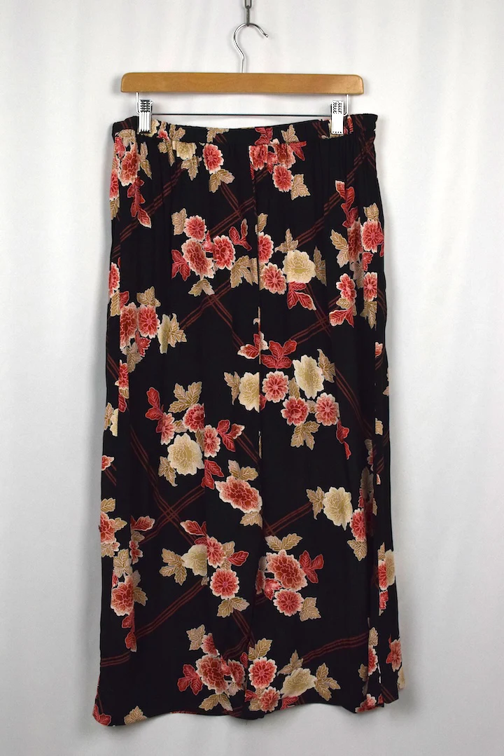 Katie Lee Brand Skirt - Image 3