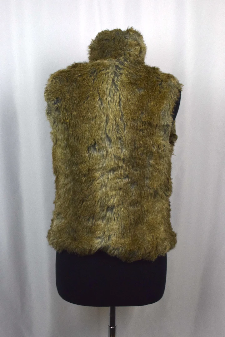 Faux Fur Vest - Image 3